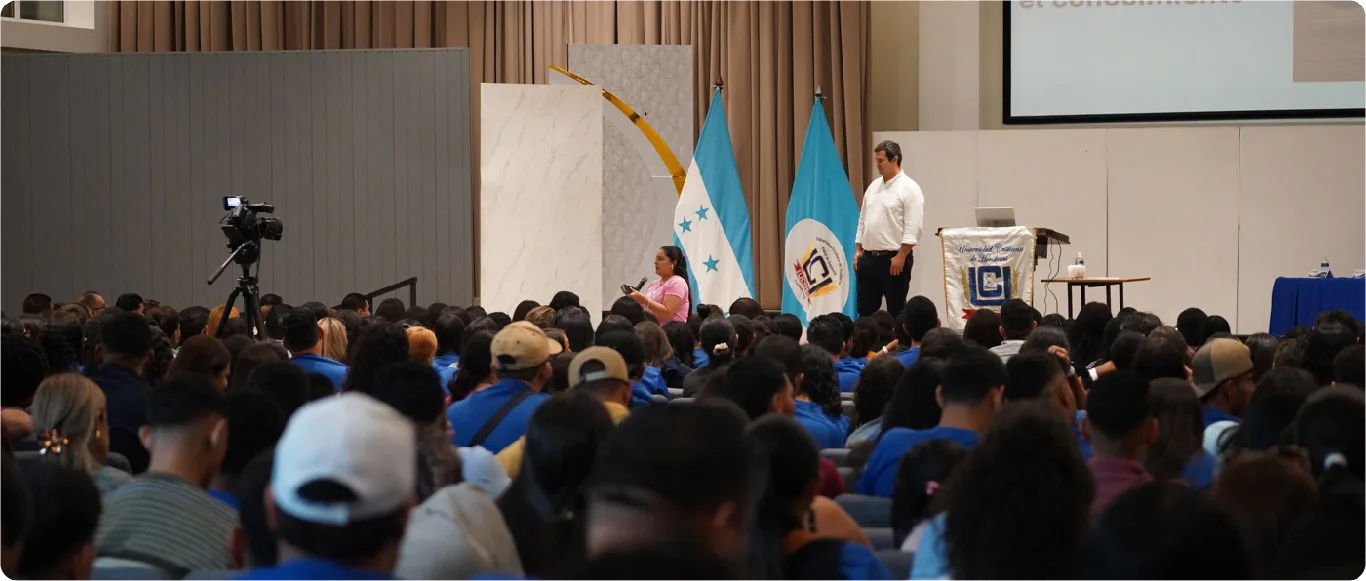 Cumbre Internacional CRECE 2025